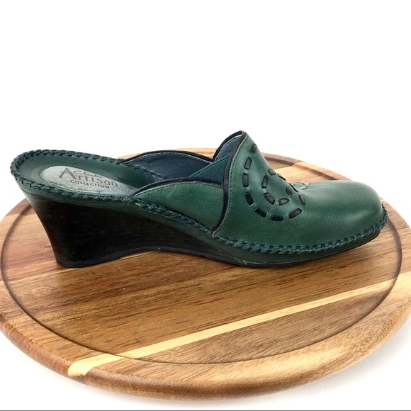 Clark Artisan Green Leather Wedges Womens 8.5 M - Picture 6 of 8